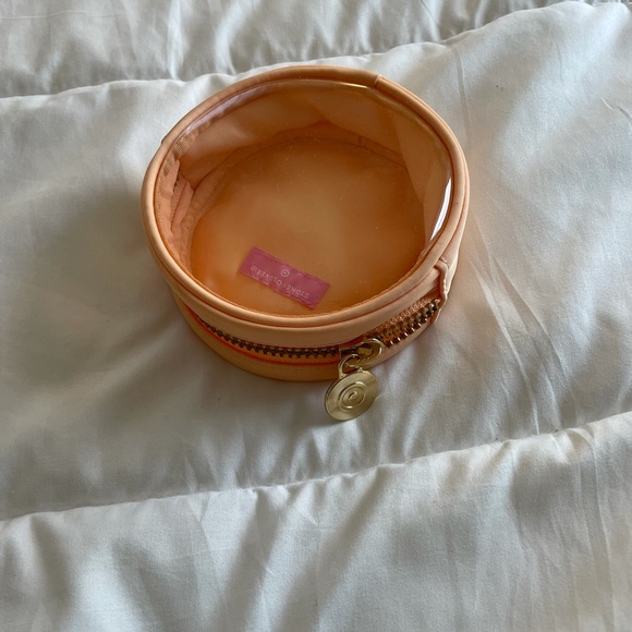 Stoney clover zip pouch - Picture 2 of 4